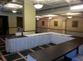 Hotel Celebrations à Navi Mumbai Extérieur photo