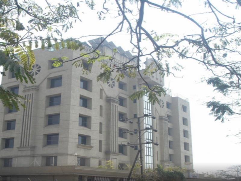 Hotel Celebrations à Navi Mumbai Extérieur photo